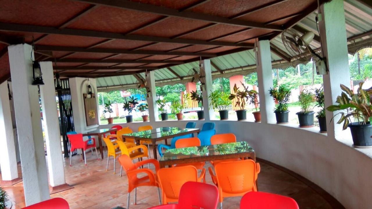 Kochi Kadaloram Beach Resort מראה חיצוני תמונה